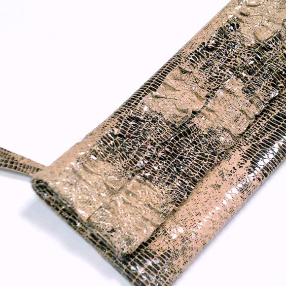 HOBO International Snake Foldover Clutch Bag Purse - Picture 2 of 6